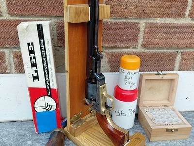 Hege Uberti 1851 Navy Colt Patent .36 Cal Muzzleloader Muzzleloader