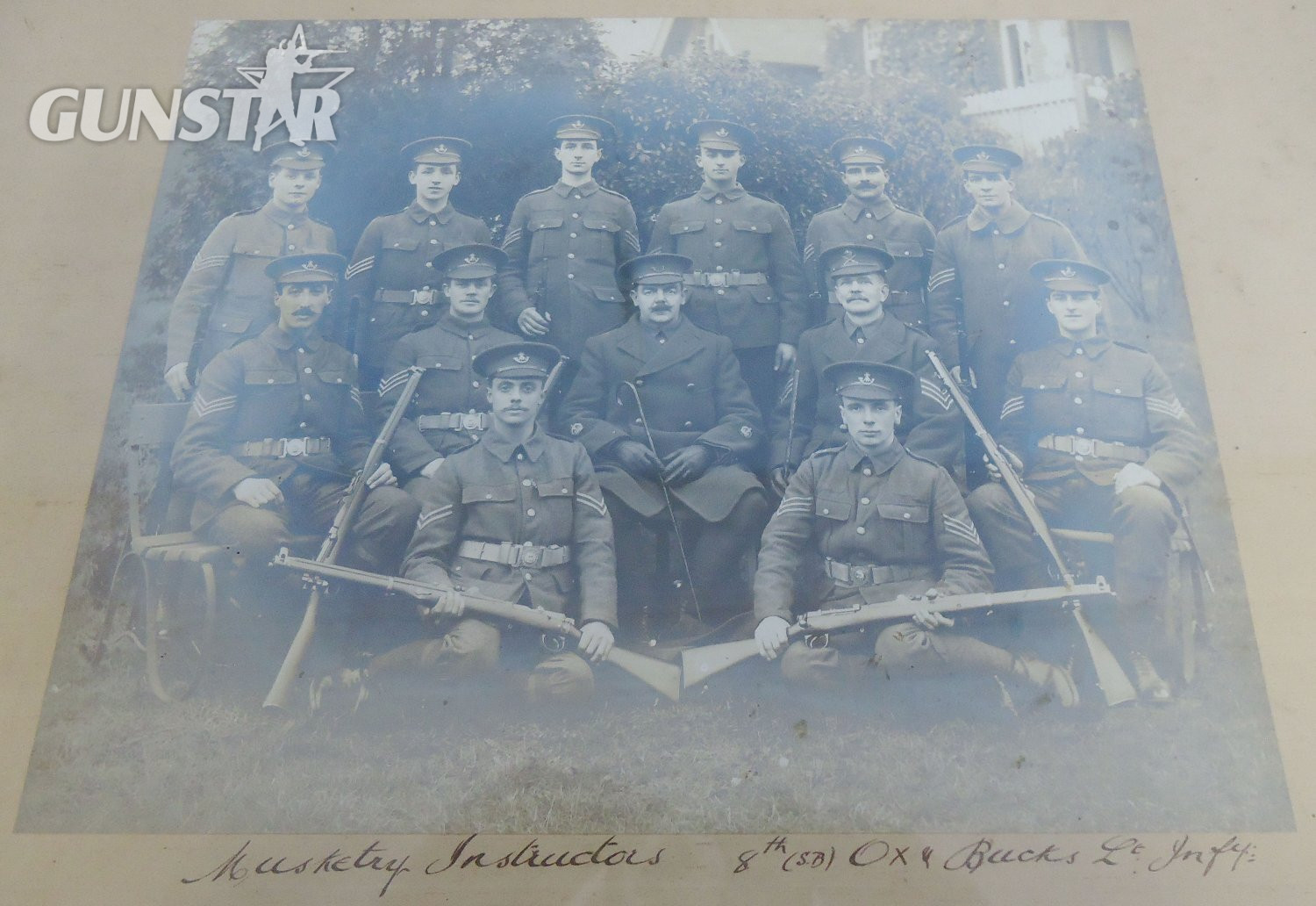 WWI era Hardwood Framed Picture of Musketry Instructors from the 8th (Service) Oxfordshire and Buckinghamshire Light Infantry. PI 135. WWI era Hardwood Framed Picture of Musketry Instructors from the 8th (Service) Oxfordshire and Buckinghamshire Light Infantry. PI 135.  Antique & Militaria