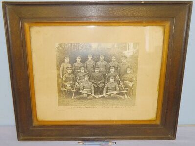 WWI era Hardwood Framed Picture of Musketry Instructors from the 8th (Service) Oxfordshire and Buckinghamshire Light Infantry. PI 135. WWI era Hardwood Framed Picture of Musketry Instructors from the 8th (Service) Oxfordshire and Buckinghamshire Light Infantry. PI 135.  Antique & Militaria