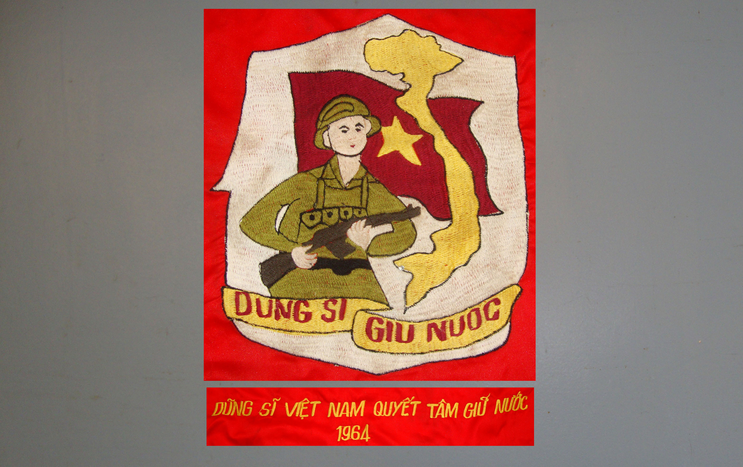 Rare/Original* 1960’s North Vietnamese ‘People’s Army of Viet nam’ Embroidered Banner. MISC 924. Rare/Original* 1960’s North Vietnamese ‘People’s Army of Viet nam’ Embroidered Banner. MISC 924. Antique & Militaria