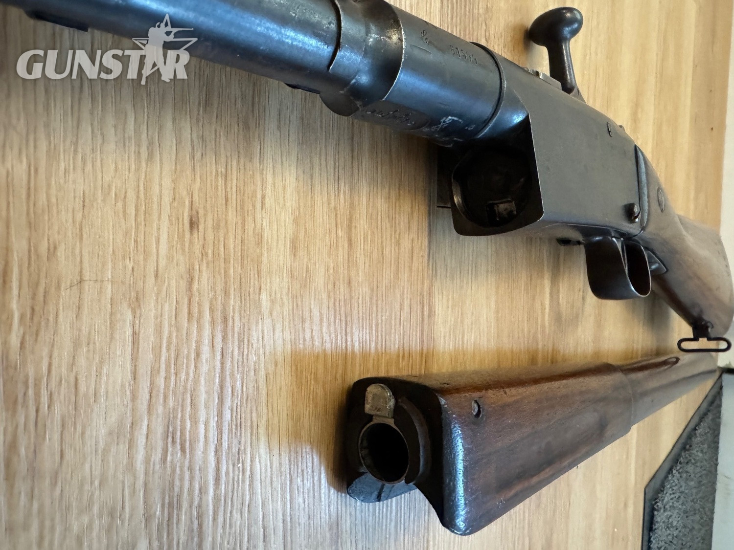 {CATEGORY} - Antique & Militaria