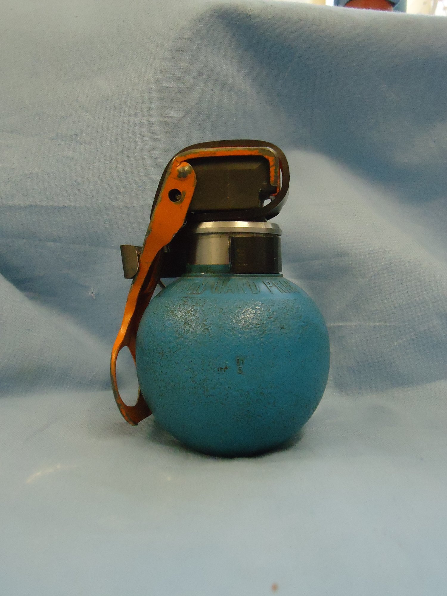 DEACTIVATED INERT. British Army L111A1 Practice Hand Grenade. - O 1139 DEACTIVATED INERT. British Army L111A1 Practice Hand Grenade. - O 1139  Other Ammunition 
