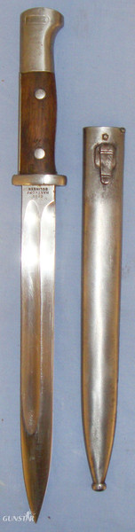 German ‘M84/98’ Bayonet and Steel Scabbard. BAYO 228. Bayonet in 