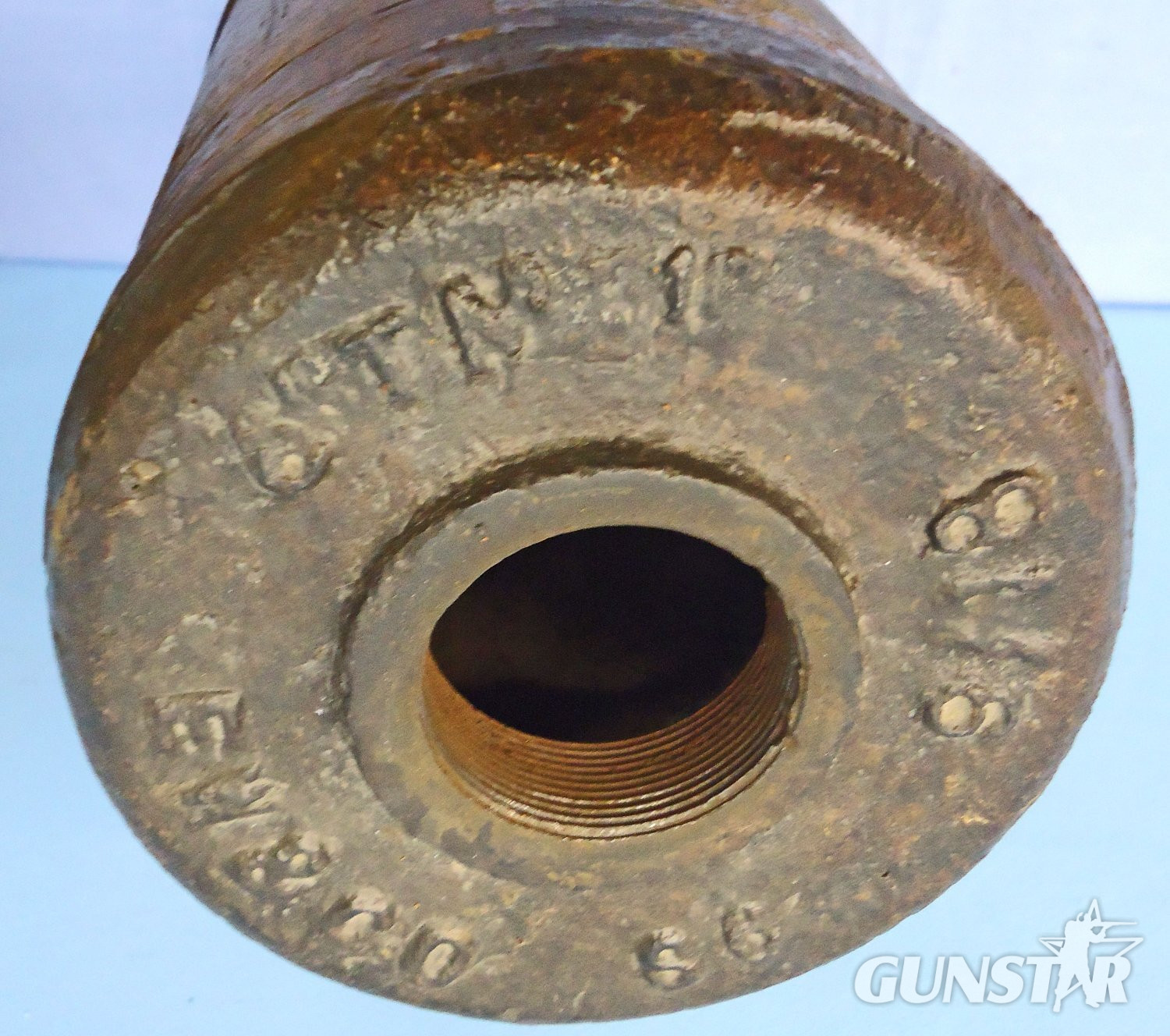 {CATEGORY} - INERT DEACTIVATED. Original, Unfired, British, WW1, 1918 Dated, High Explosive (HE) 6 Inch Newton Trench Mortor & Fuze. - O 2256 INERT DEACTIVATED. Original, Unfired, British, WW1, 1918 Dated, High Explosive (HE) 6 Inch Newton Trench Mortor & Fuze. - O 2256  Other Ammunition in 