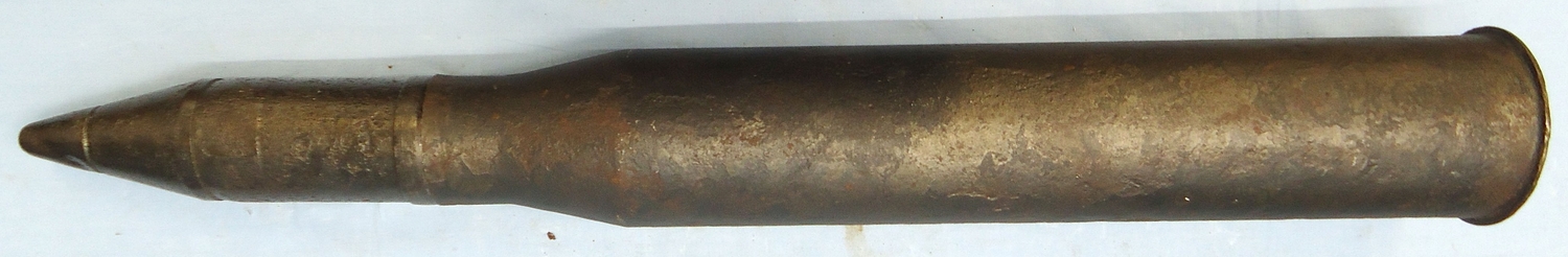 DEACTIVATED INERT. RARE, Unfired German, WW2, Panther V, 1944 Dated, 7.5cm (75 x 640R) Pzgr 39 APCBC/HE (Armour Piercing Capped, Ballistic Cap / High Explosive Round For The Panther (Panzer V) and the Jagdpanzer IV, Sd.Kfz. 162 tank destroyer. O 2087 DEACTIVATED INERT. RARE, Unfired German, WW2, Panther V, 1944 Dated, 7.5cm (75 x 640R) Pzgr 39 APCBC/HE (Armour Piercing Capped, Ballistic Cap / High Explosive Round For The Panther (Panzer V) and the Jagdpanzer IV, Sd.Kfz. 162 tank destroyer. O 2087  Other Ammunition - {CATEGORY} in 