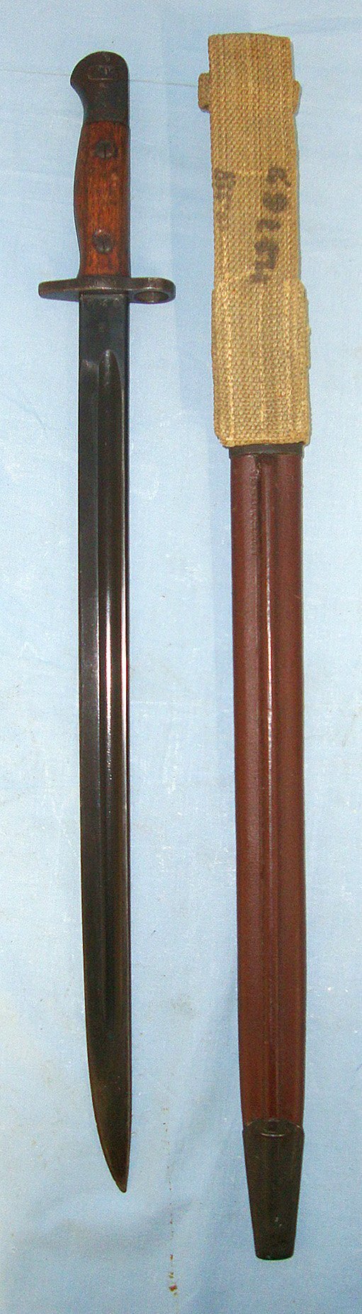  MINT*UN-ISSUED*SCARCE*Inter War, 1919 Australian, Lithgow 1907 Pattern Bayonet Marked ‘3MD’ To The 3rd Military District (Victoria) WW2 Mangrovite 1943 Scabbard & 1937 Pattern Webbing Frog. BAYO 264 Bayonet