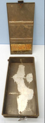 British WW1 Medium Mark A Whippet Tank, Hotchkiss Machine Gun Ammunition Box British WW1 Medium Mark A Whippet Tank, Hotchkiss Machine Gun Ammunition Box Antique & Militaria