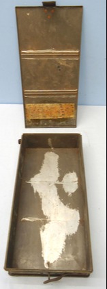 British WW1 Medium Mark A Whippet Tank, Hotchkiss Machine Gun Ammunition Box British WW1 Medium Mark A Whippet Tank, Hotchkiss Machine Gun Ammunition Box Antique & Militaria