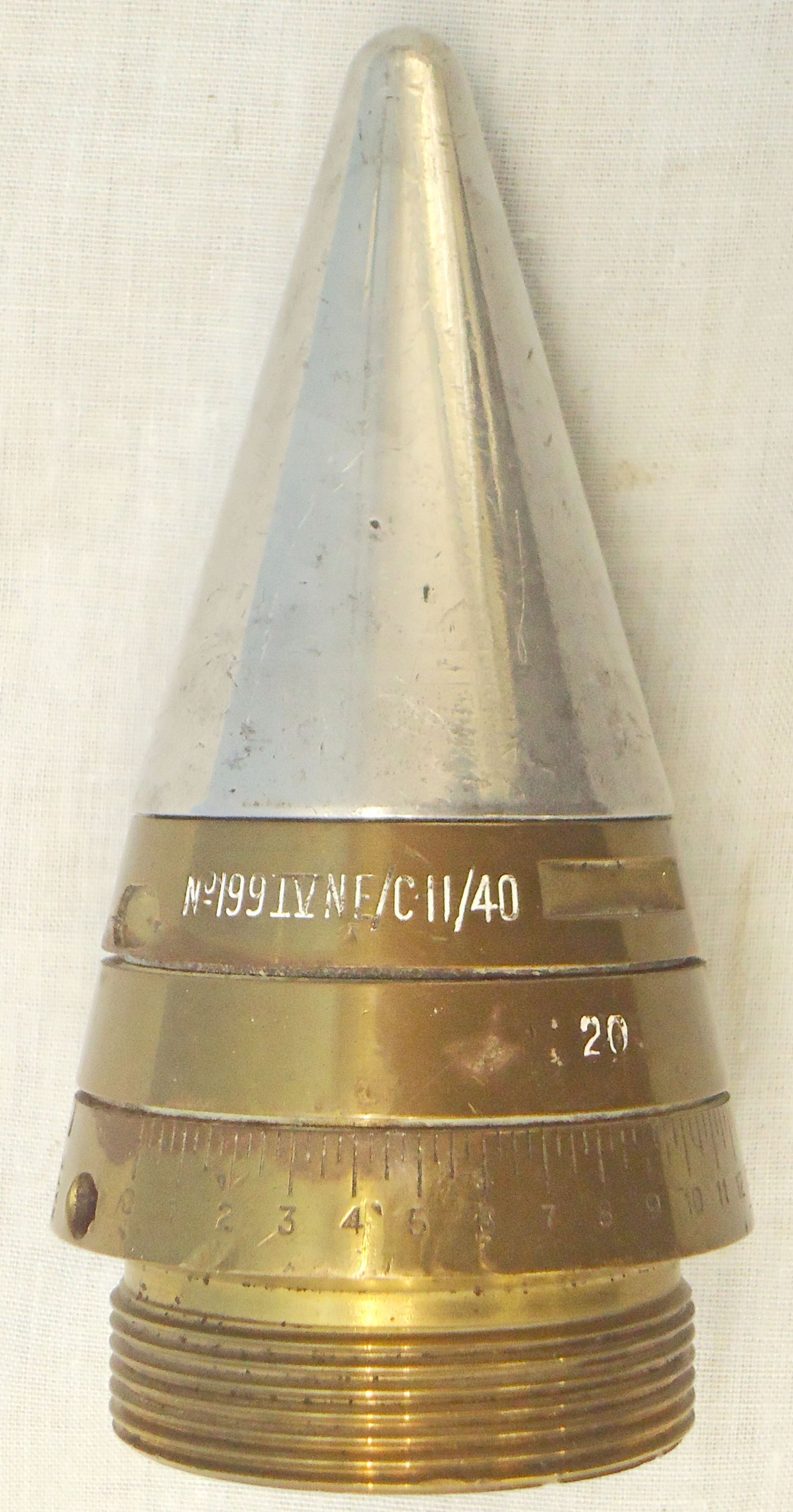 INERT DEACTIVATED. **MINT** British, WW2, 1940 Dated, Strippable & Complete for Instruction Purposes, No 199 Mk IV Time Fuze For The British 3.7 Inch Anti-aircraft Gun. Sn - 2846:99 INERT DEACTIVATED. **MINT** British, WW2, 1940 Dated, Strippable & Complete for Instruction Purposes, No 199 Mk IV Time Fuze For The British 3.7 Inch Anti-aircraft Gun. Sn - 2846:99  Other Ammunition - {CATEGORY} in 