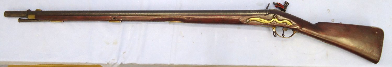 {CATEGORY} - Dog Lock Musket circa 1720, with Grenade Launching Reinforcing Ring & Museum Quality Discharger Cup. Sn - 22768 Dog Lock Musket circa 1720, with Grenade Launching Reinforcing Ring & Museum Quality Discharger Cup. Sn - 22768 Single Shot .75 Cal Muzzleloader Rifle in 