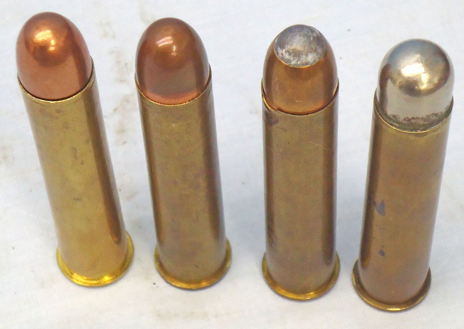  INERT DEACTIVATED. 700 Nitro Express (17.8×89R), (700 H&H (Holland & Holland)) Big Game Round. Sn - 22787:15 INERT DEACTIVATED. .700 Nitro Express (17.8×89R), (700 H&H (Holland & Holland)) Big Game Round. Sn - 22787:15  Other Ammunition