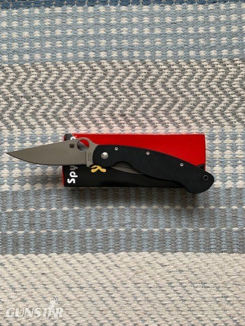 Spyderco Knive