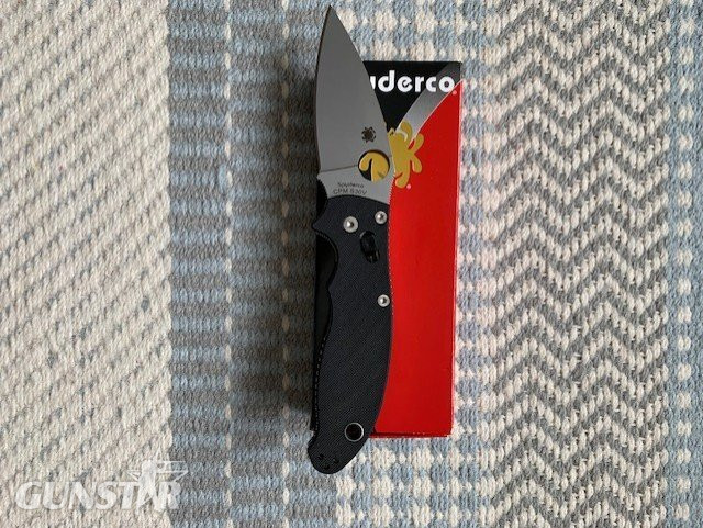 {CATEGORY} - Spyderco Knive in 