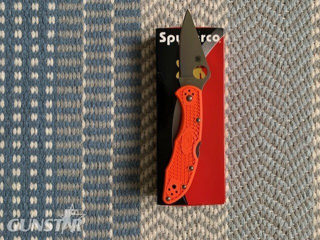 {CATEGORY} - Spyderco Knive
