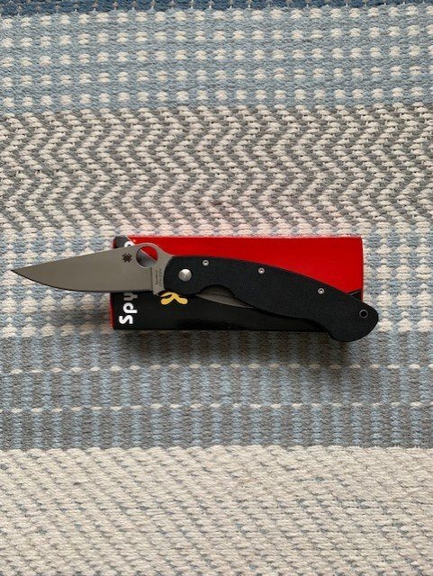 Spyderco Knive
