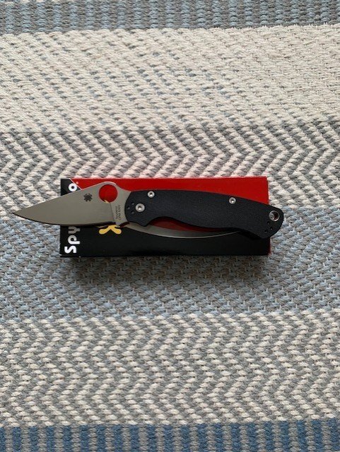 Spyderco Knive - {CATEGORY} in 