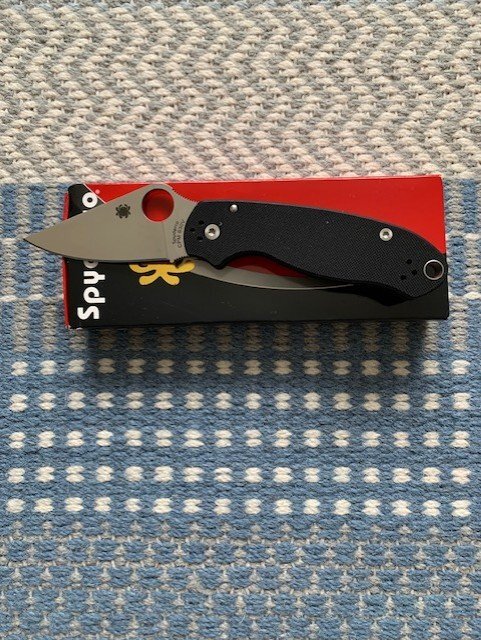 Spyderco Knive - {CATEGORY}