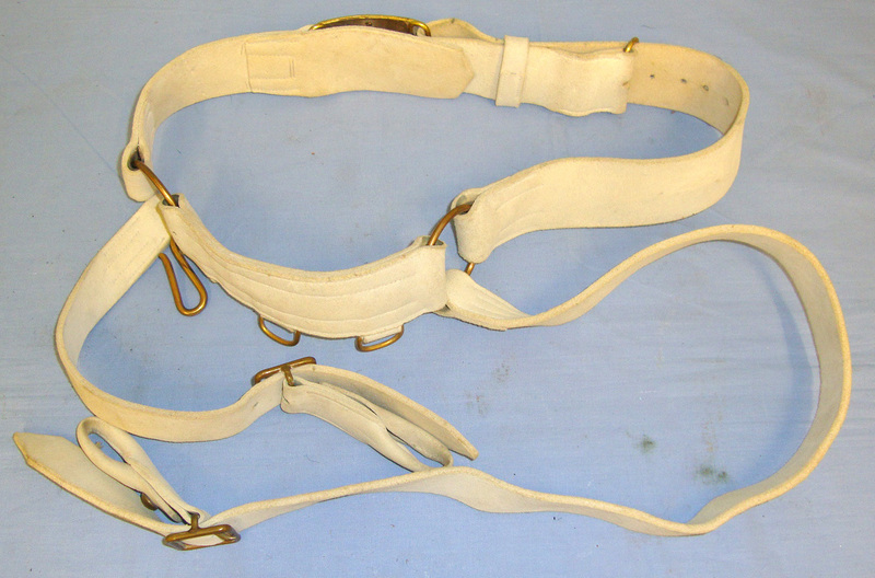  Victorian Boer War Era British Royal Engineers Or Royal Artillery Officers Buff Leather Sword Belt With Gilt Queen’s Crown Buckle.  Other Accessory