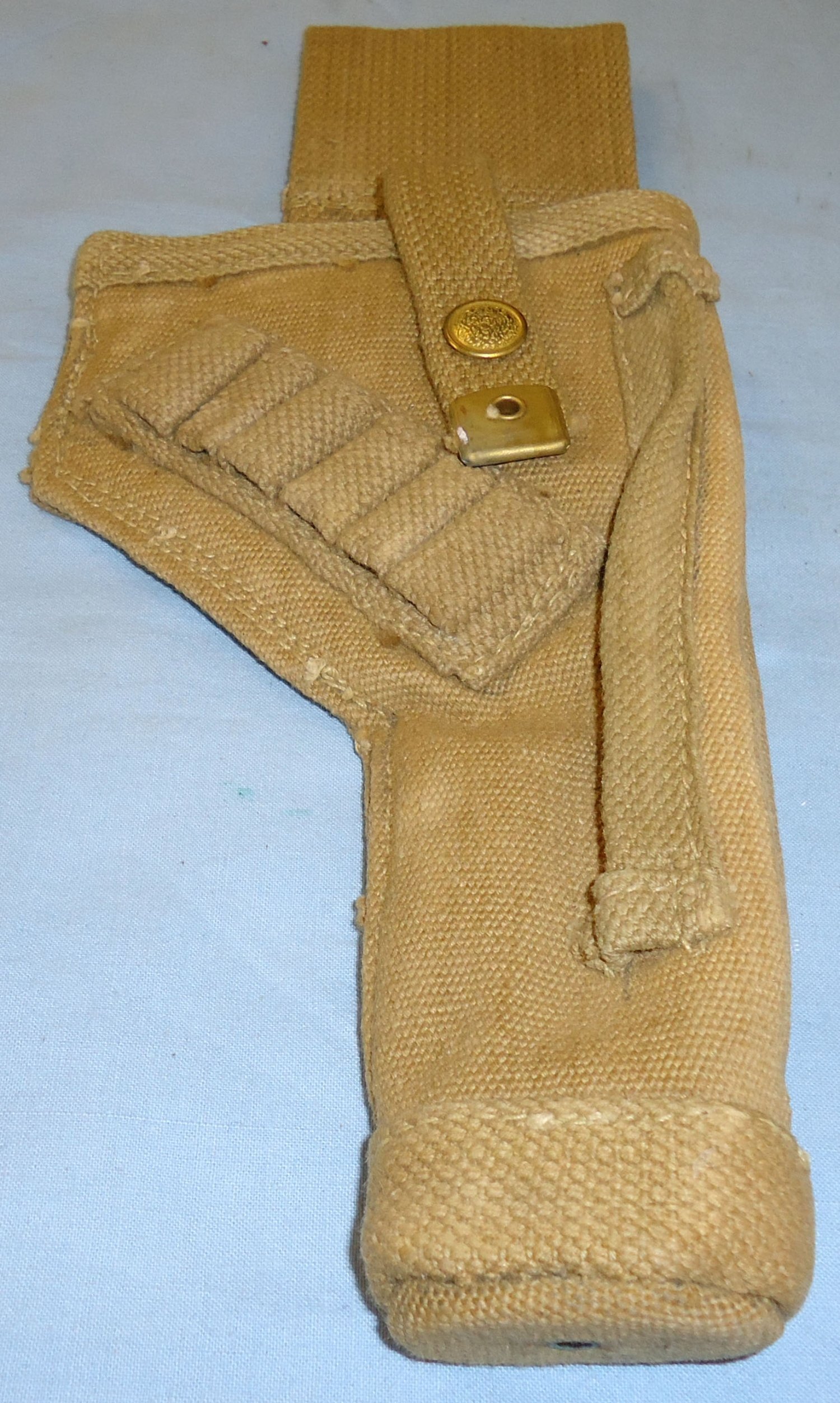  WWII 1943 Dated MK II Webbing Open Top Tanker’s Holster for Enfield & Webley .380 Calibre Pistol. 22125 WWII 1943 Dated MK II Webbing Open Top Tanker’s Holster for Enfield & Webley .380 Calibre Pistol. 22125 Antique & Militaria
