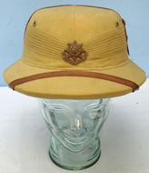 Original WW2 Era British Officers Private Purchase East Yorkshire Regiment Worsley Pattern, Cawnpore Style, Overseas Service Tropical Solar Topee Helmet By Cherag Din Ghulam Mohamed of Khartoum. - HE 837 Original WW2 Era British Officers Private Purchase East Yorkshire Regiment Worsley Pattern, Cawnpore Style, Overseas Service Tropical Solar Topee Helmet By Cherag Din Ghulam Mohamed of Khartoum. - HE 837 Clothing