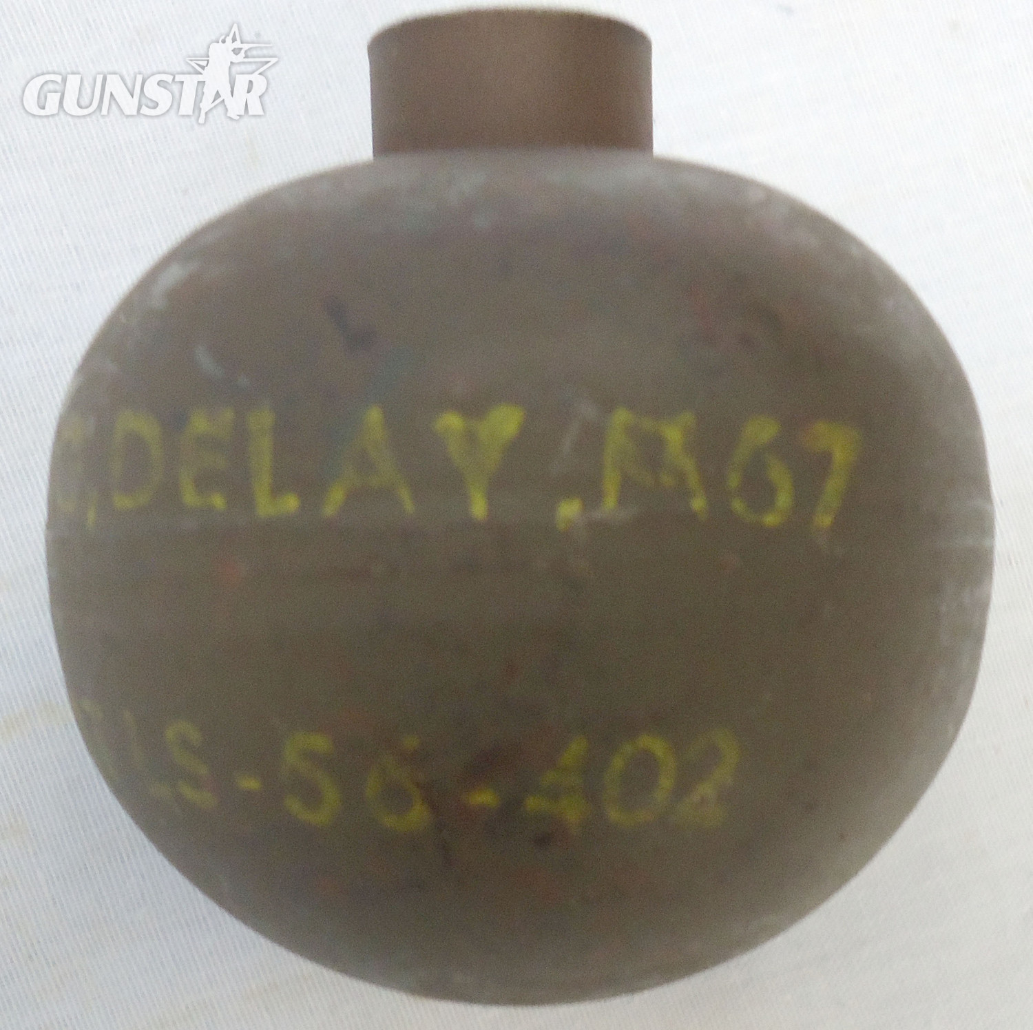 INERT DEACTIVATED. Vietnam War Period American M67 Fragmentation Hand Grenade And Transit Container. - O 2076 INERT DEACTIVATED. Vietnam War Period American M67 Fragmentation Hand Grenade And Transit Container. - O 2076  Other Ammunition 