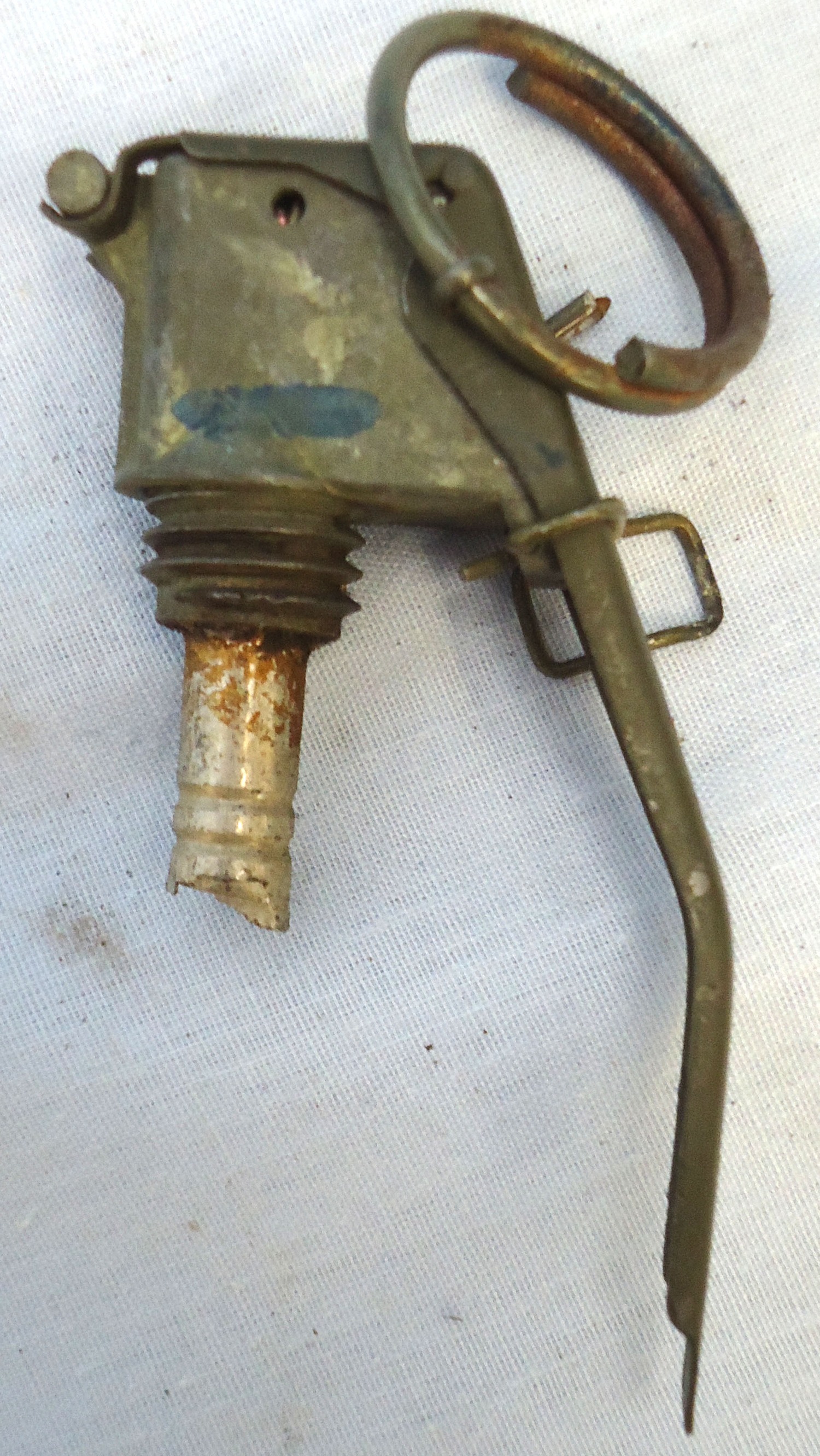 {CATEGORY} - INERT DEACTIVATED. Vietnam War Period American M67 Fragmentation Hand Grenade And Transit Container. - O 2076 INERT DEACTIVATED. Vietnam War Period American M67 Fragmentation Hand Grenade And Transit Container. - O 2076  Other Ammunition in 