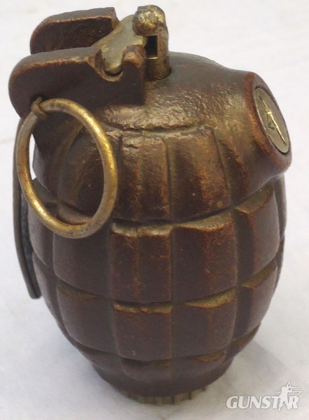 INERT DEACTIVATED. WW2, 1940 Dated, Mills No 36M MK1, Hand Grenade. - O 1933 INERT DEACTIVATED. WW2, 1940 Dated, Mills No 36M MK1, Hand Grenade. - O 1933  Other Ammunition - {CATEGORY}