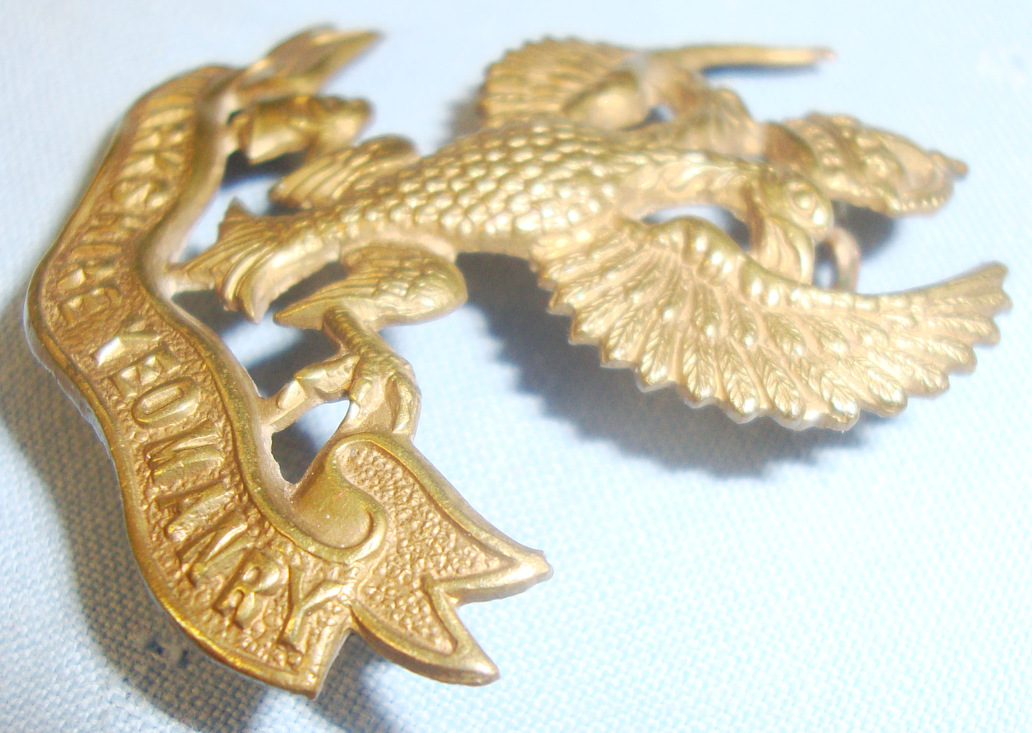 Cap Badge of the Lanarkshire Yeomanry. BA 439. Cap Badge of the Lanarkshire Yeomanry. BA 439. Antique & Militaria