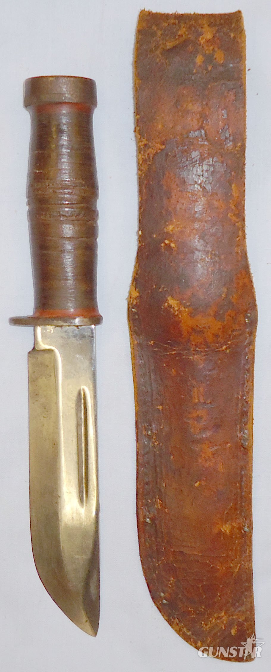  WW2, U.S Cattaraugus 225Q \' Quartermasters\' Fighting Utility Knife And Sheath. - ED 886 Knive