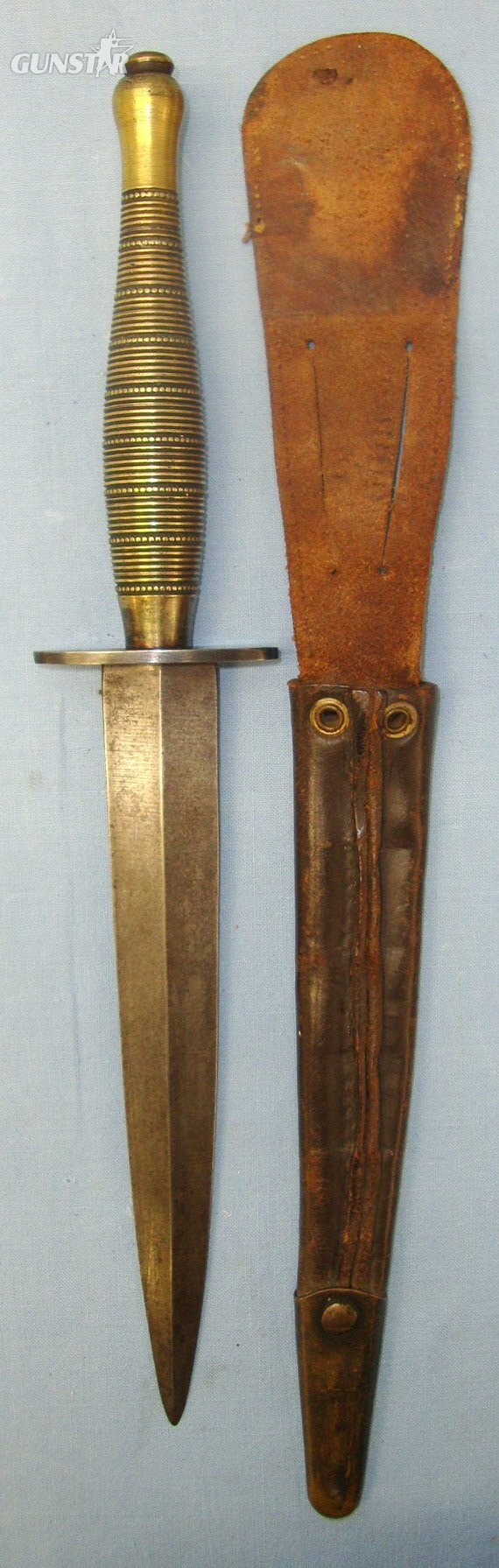  WW2 Era British WD Fairbairn Sykes FS Commando Fighting Knife Beaded & Ribbed (9 Rows Of Beads) & Scabbard. Sn 21599 Dagger