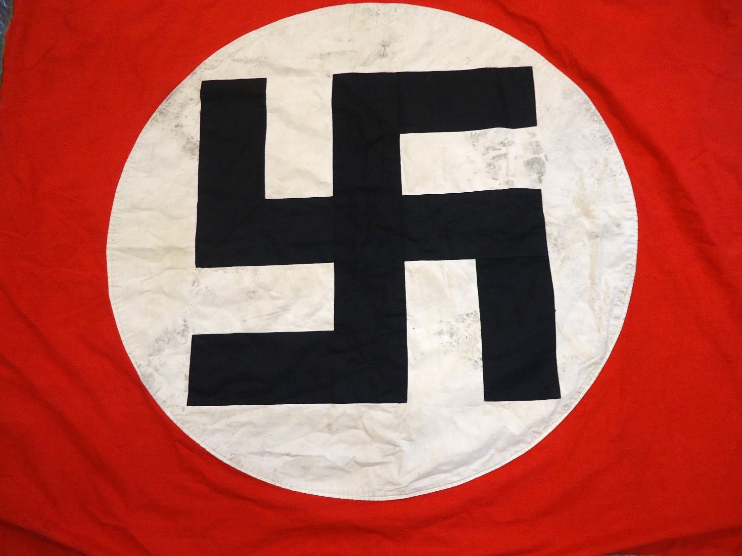 Antique & Militaria 