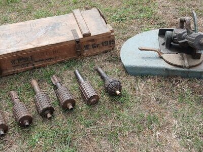 WW1 German GRANATENWERFER 16 Grenade / Trench Launcher with 8 Wurfgarnates & Transit Box None Rocket Launcher