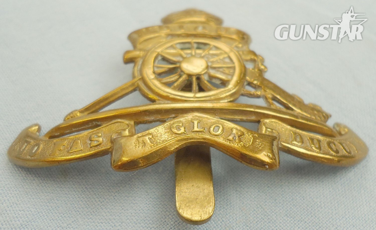 WWI Royal Field Artillery R.F.A. Cap Badge-Slider. BA 459. WWI Royal Field Artillery R.F.A. Cap Badge-Slider. BA 459.  Antique & Militaria
