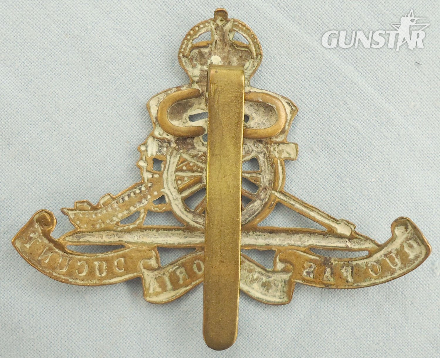  WWI Royal Field Artillery R.F.A. Cap Badge-Slider. BA 459. WWI Royal Field Artillery R.F.A. Cap Badge-Slider. BA 459.  Antique & Militaria