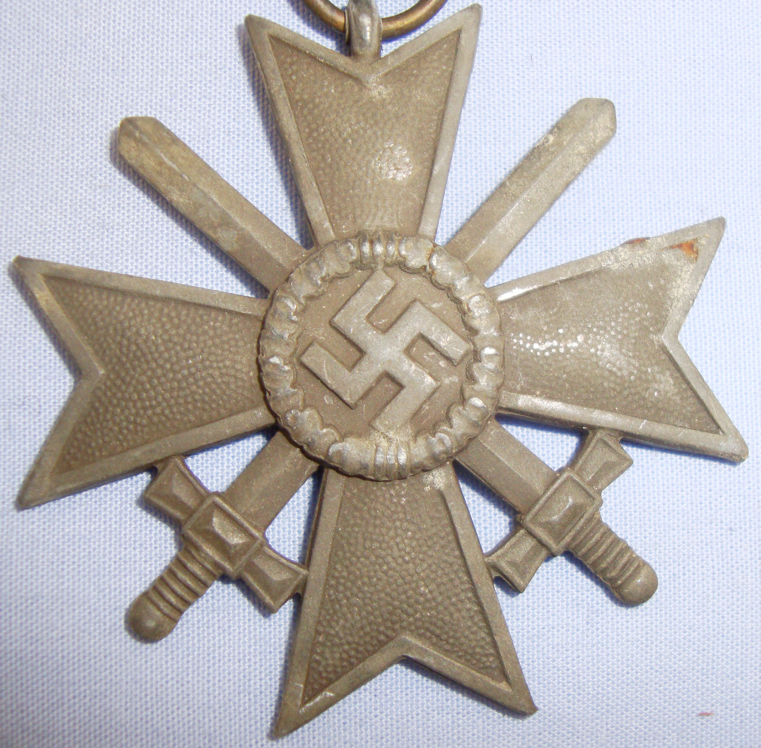 1939 Nazi 2nd Class War Merit Cross and Ribbon. N 122. 1939 Nazi 2nd Class War Merit Cross and Ribbon. N 122. Antique & Militaria