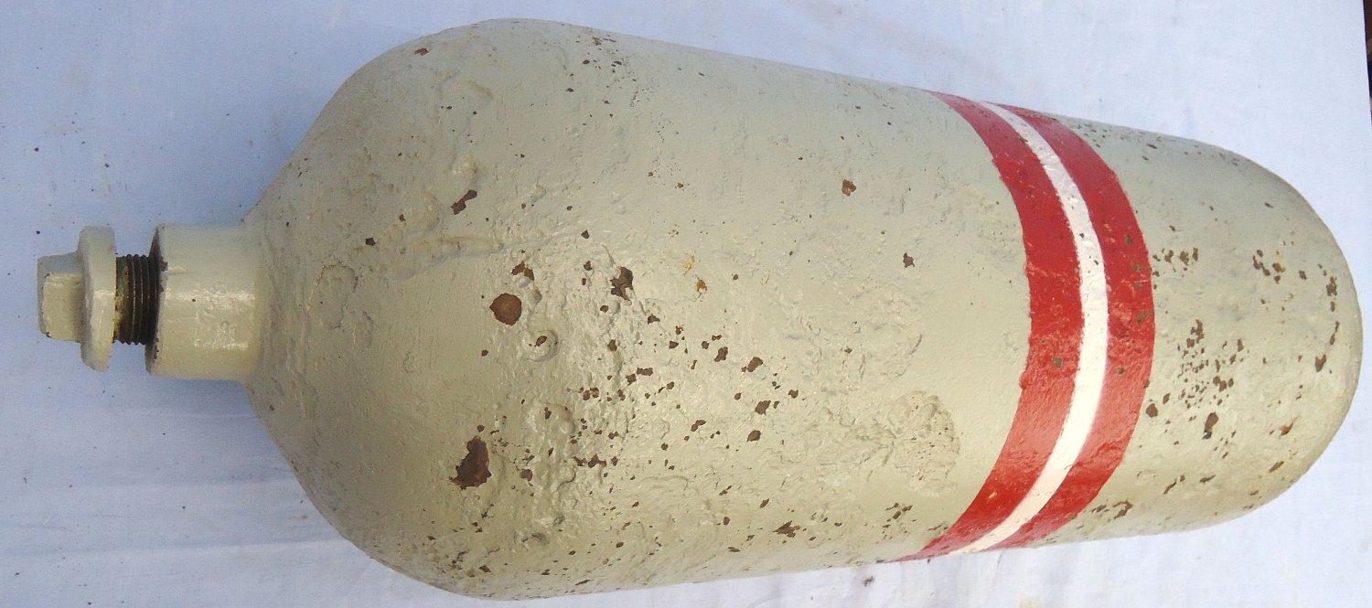 INERT DEACTIVATED. Original, RARE, Unfired, British, WW1, Livens 8 Inch Projector (Mortor) Gas Shell. - O 2257 INERT DEACTIVATED. Original, RARE, Unfired, British, WW1, Livens 8 Inch Projector (Mortor) Gas Shell. - O 2257  Other Ammunition 