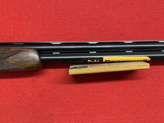 Browning B725 Medallion Limited Edition Over and Under 12 Bore/gauge - {CATEGORY}