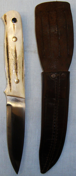  Arthur Wright & Son, Sheffield Hand Made Skinning Knife With Polished Bone Grips & Sheath. 19300 Hunting Knive