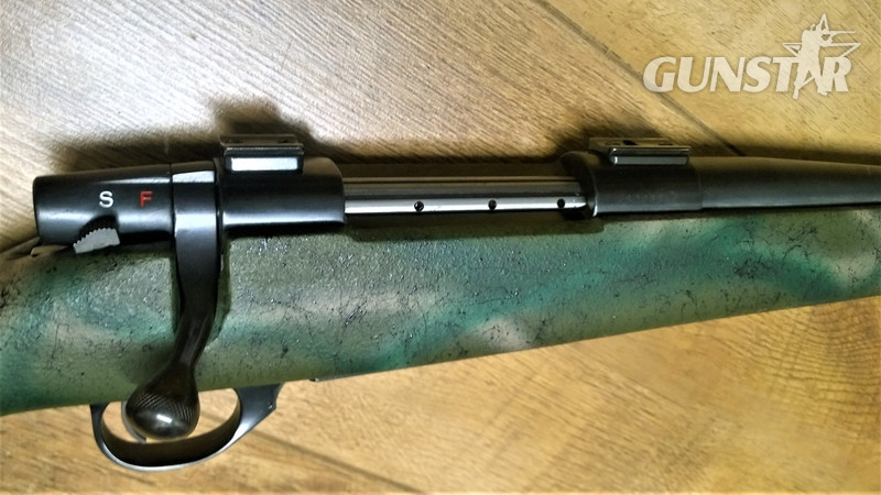  Weatherby Vanguard Bolt Action .25 Rifle