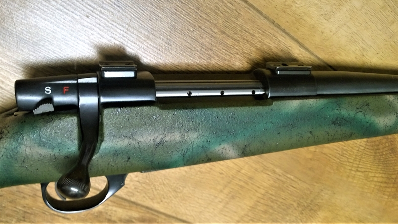  Weatherby Vanguard Bolt Action .25 Rifle