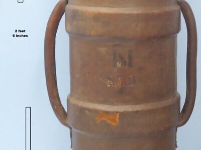 British, WW1 Era, Royal Navy, Leather Number 46 Clarkson Case Charge Carrier for the 8 Inch Guns & Lid. - O 2268 British, WW1 Era, Royal Navy, Leather Number 46 Clarkson Case Charge Carrier for the 8 Inch Guns & Lid. - O 2268  Other Ammunition
