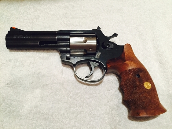 Alfa - Proj  .357 Revolver - {CATEGORY}