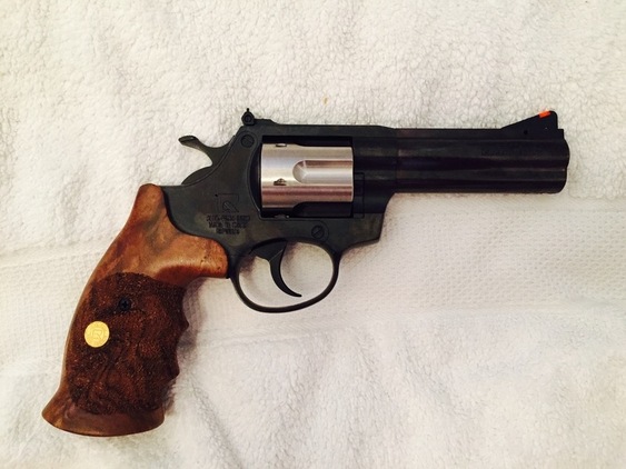 Alfa - Proj  .357 Revolver 