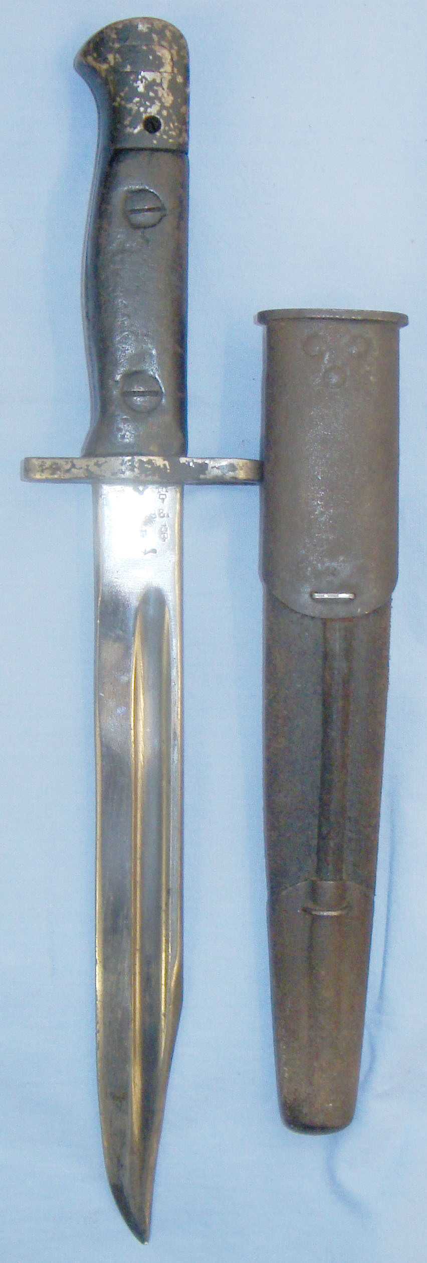  WWI Dated British Trench Knife Converted from a P1907 Bayonet and Leather Scabbard. ED 2199. Other Blade