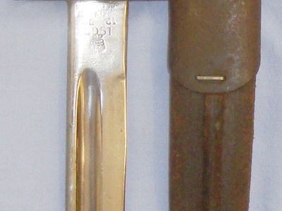 WWI Dated British Trench Knife Converted from a P1907 Bayonet and Leather Scabbard. ED 2199. Other Blade