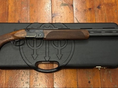 Beretta 692 Black Edition Over and Under 12 Bore/gauge
