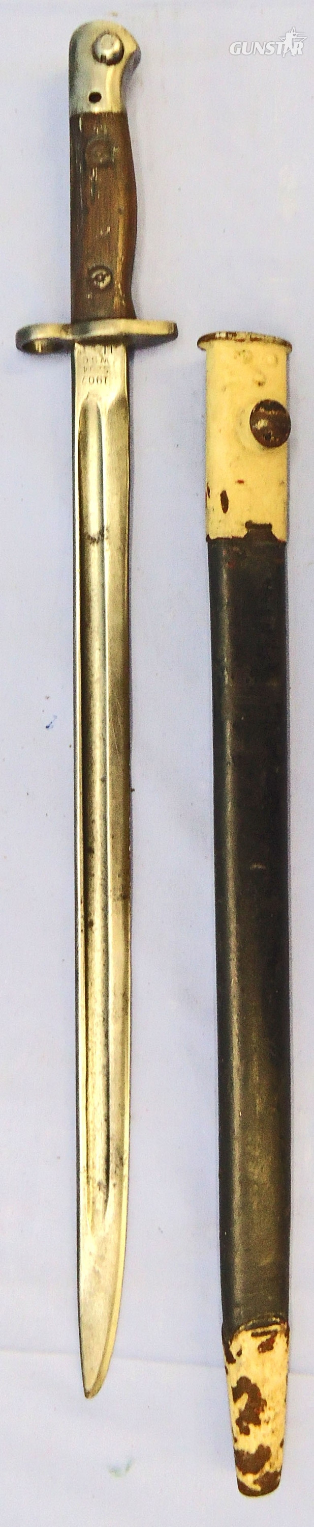 British, Scarce, 1943 Dated, Lanchester S.M.G. Bayonet and Scabbard. BAYO 445. Bayonet in 