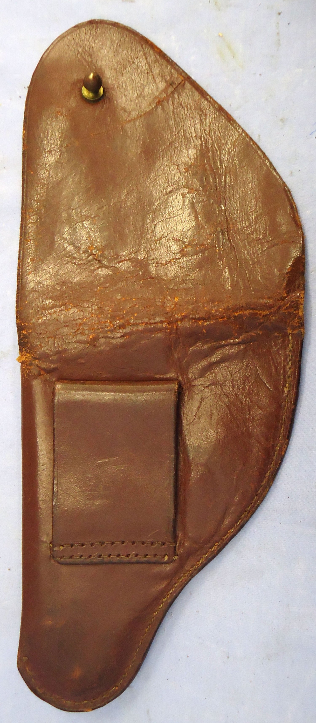 French Officers WW1/WW2 Leather Holster for a Small Frame Semi Automatic Pistol. - L 509 French Officers WW1/WW2 Leather Holster for a Small Frame Semi Automatic Pistol. - L 509 Care & Storage