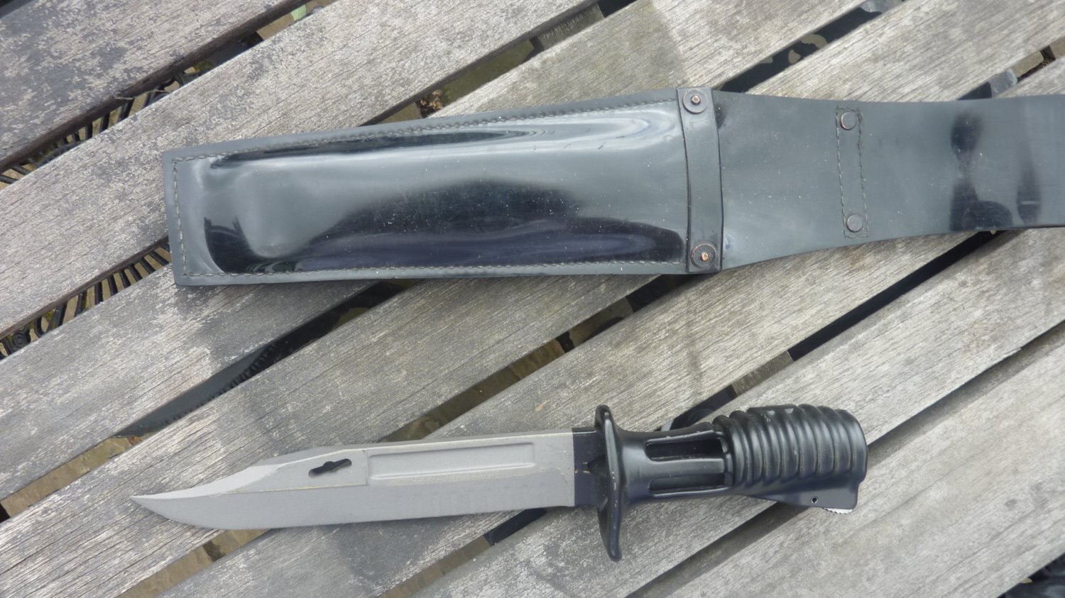  sa80 - black rifle regiment parade sheath - Bayonet