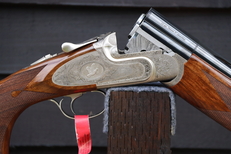 Caesar Guerini Invictus V Sporting Over and Under 12 Bore/gauge